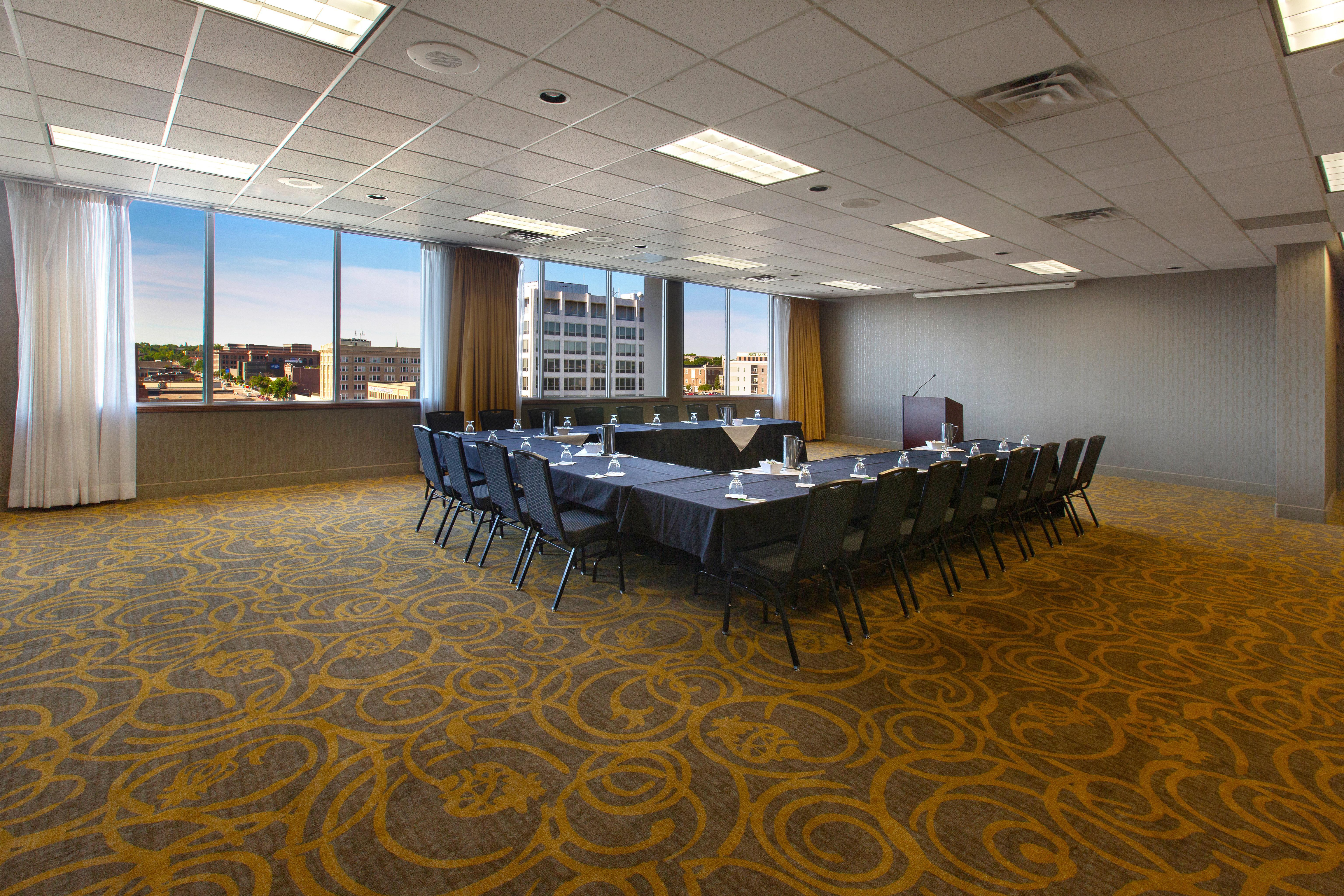 Holiday Inn Sioux Falls-City Center By Ihg Экстерьер фото