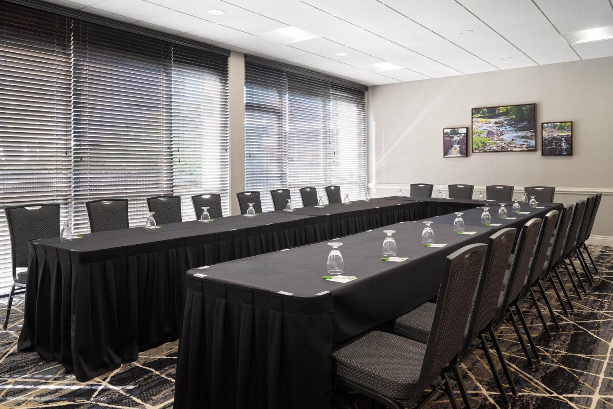 Holiday Inn Sioux Falls-City Center By Ihg Экстерьер фото
