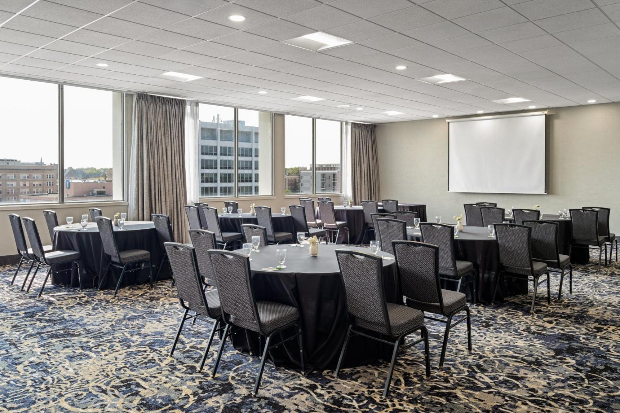 Holiday Inn Sioux Falls-City Center By Ihg Экстерьер фото