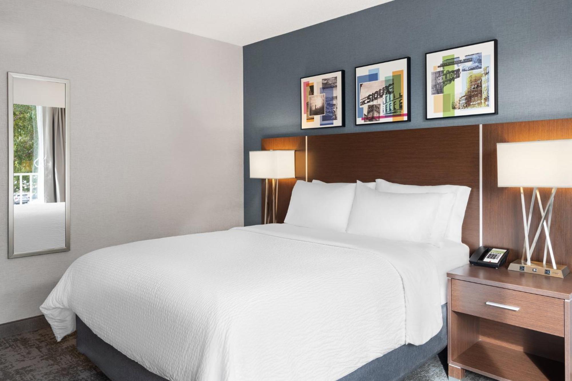 Holiday Inn Sioux Falls-City Center By Ihg Экстерьер фото